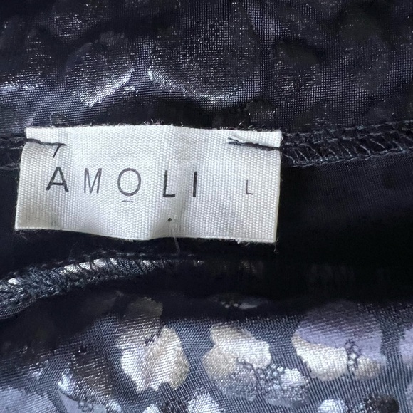 Women’s Large Black Animal Print Leggings NWT - Picture 3 of 7